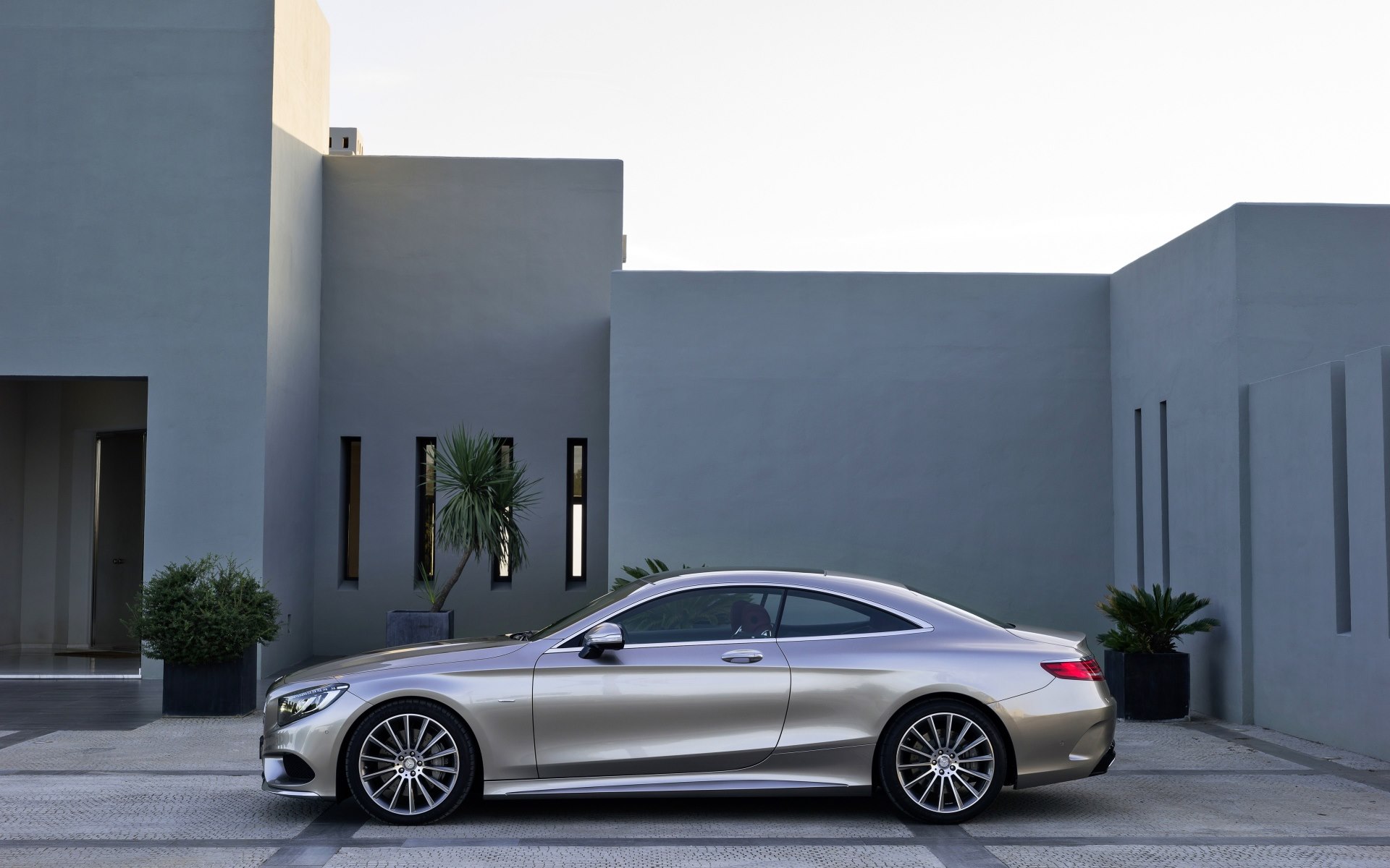 2014_217_s-class_coupe_26