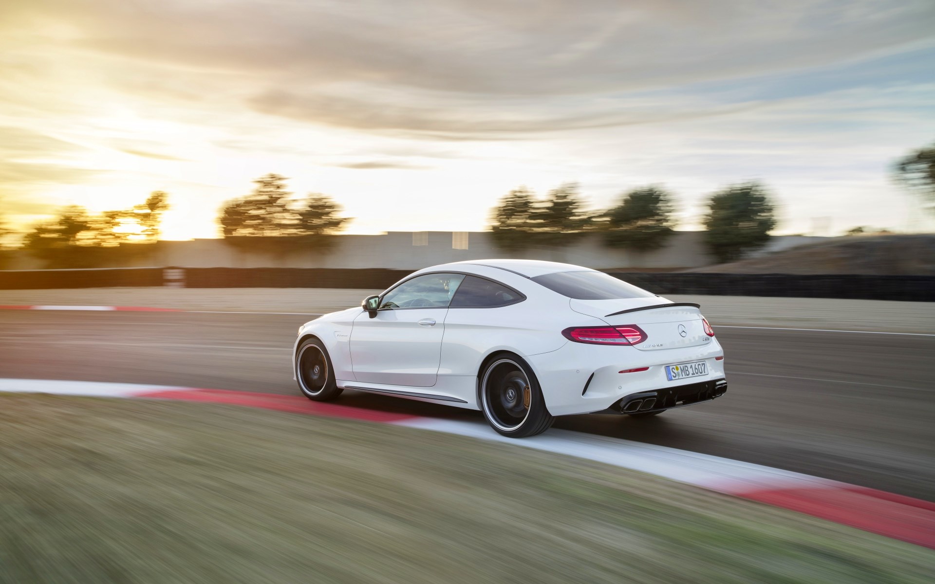 2018_amg_c-class_c63s_coupe_14
