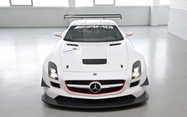 2011-SLS-AMG-GT3_18
