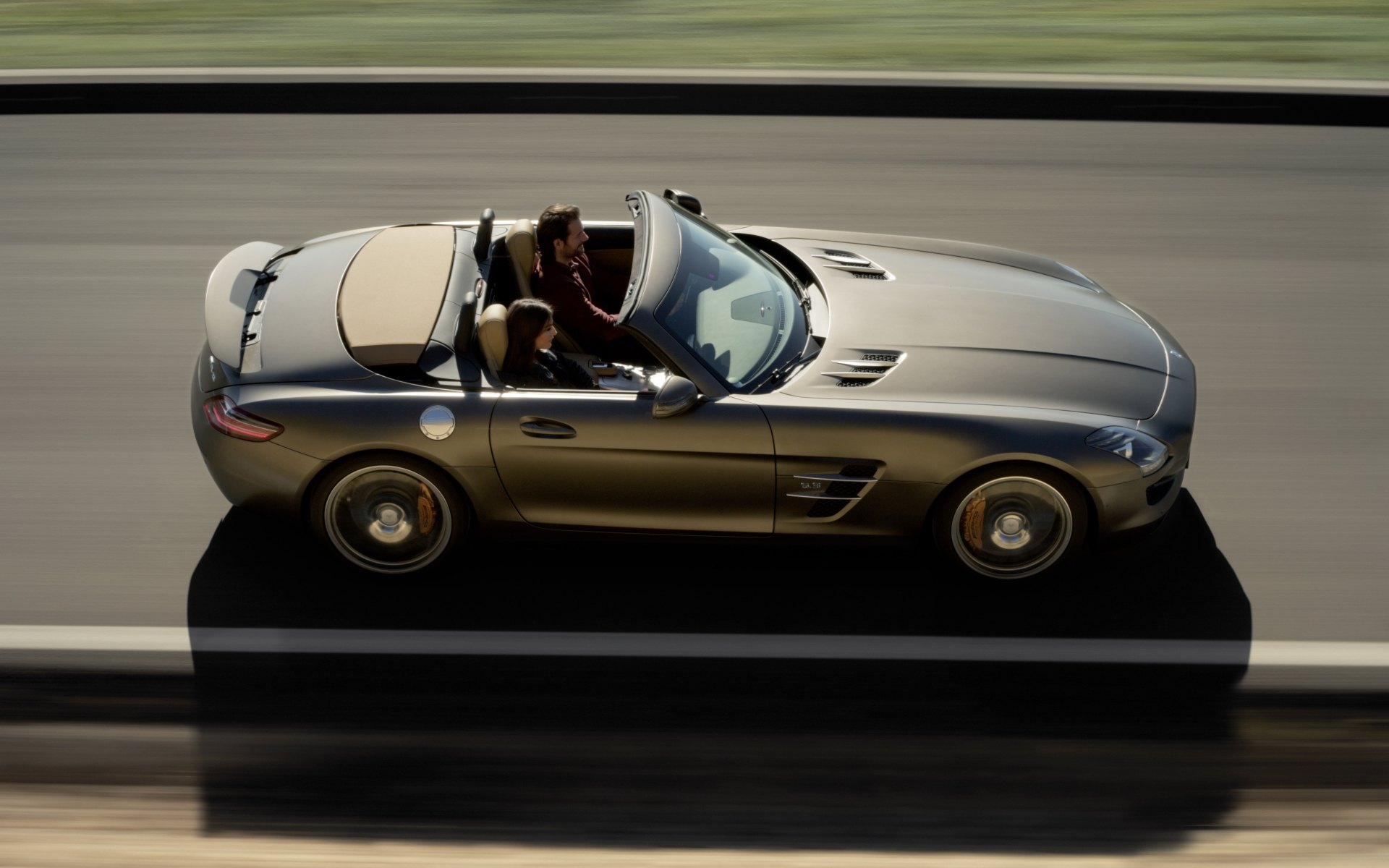 2011_SLS-AMG-Roadster_019