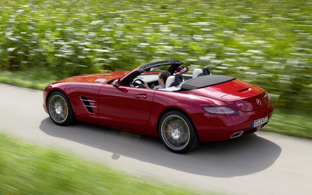 2012_SLS-AMG_LeMansRed