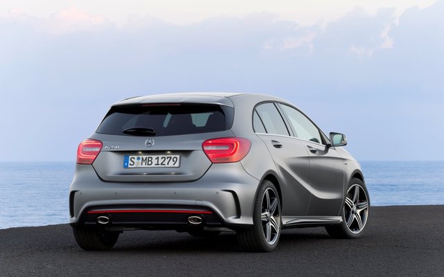 2012_a-class_w176_14_sport-paket