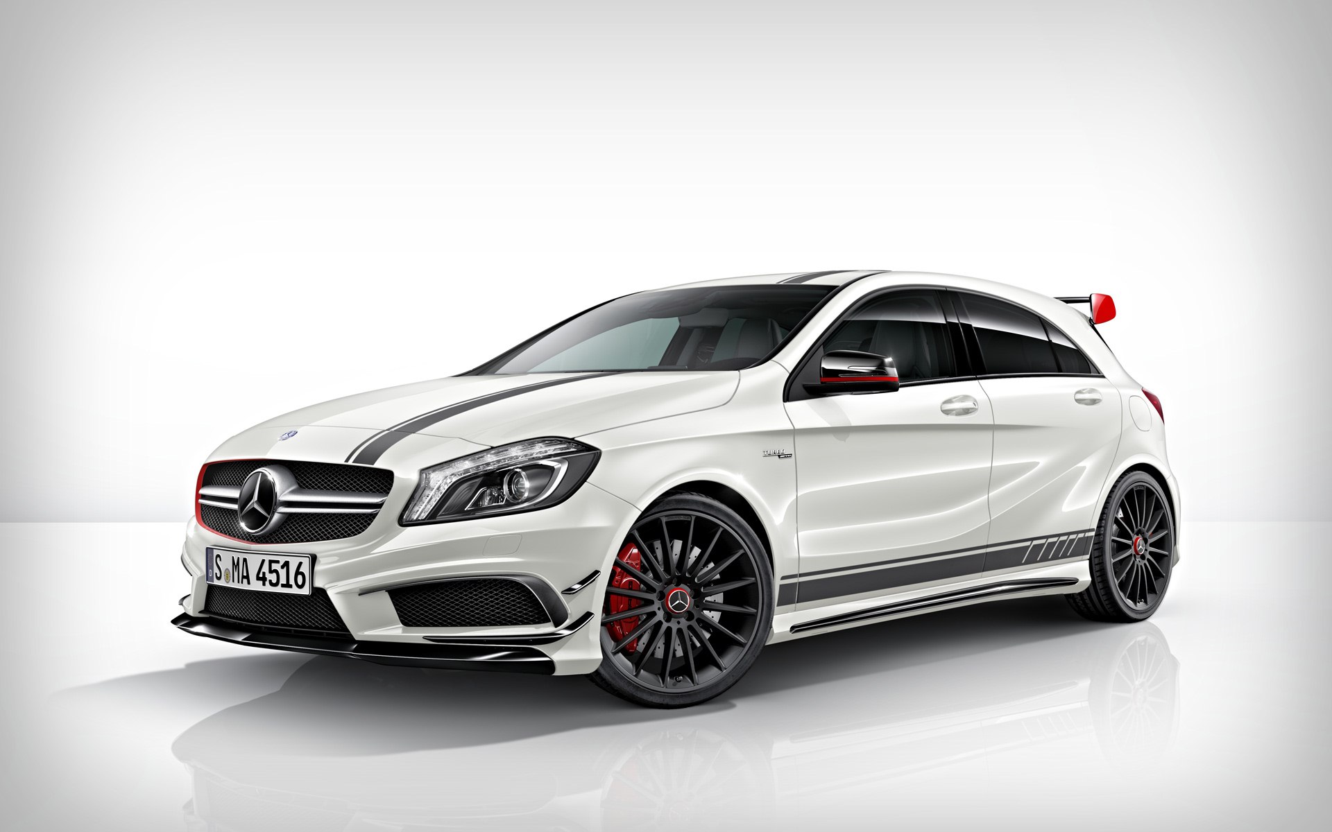 2013_a-class_a45amg_w176_4