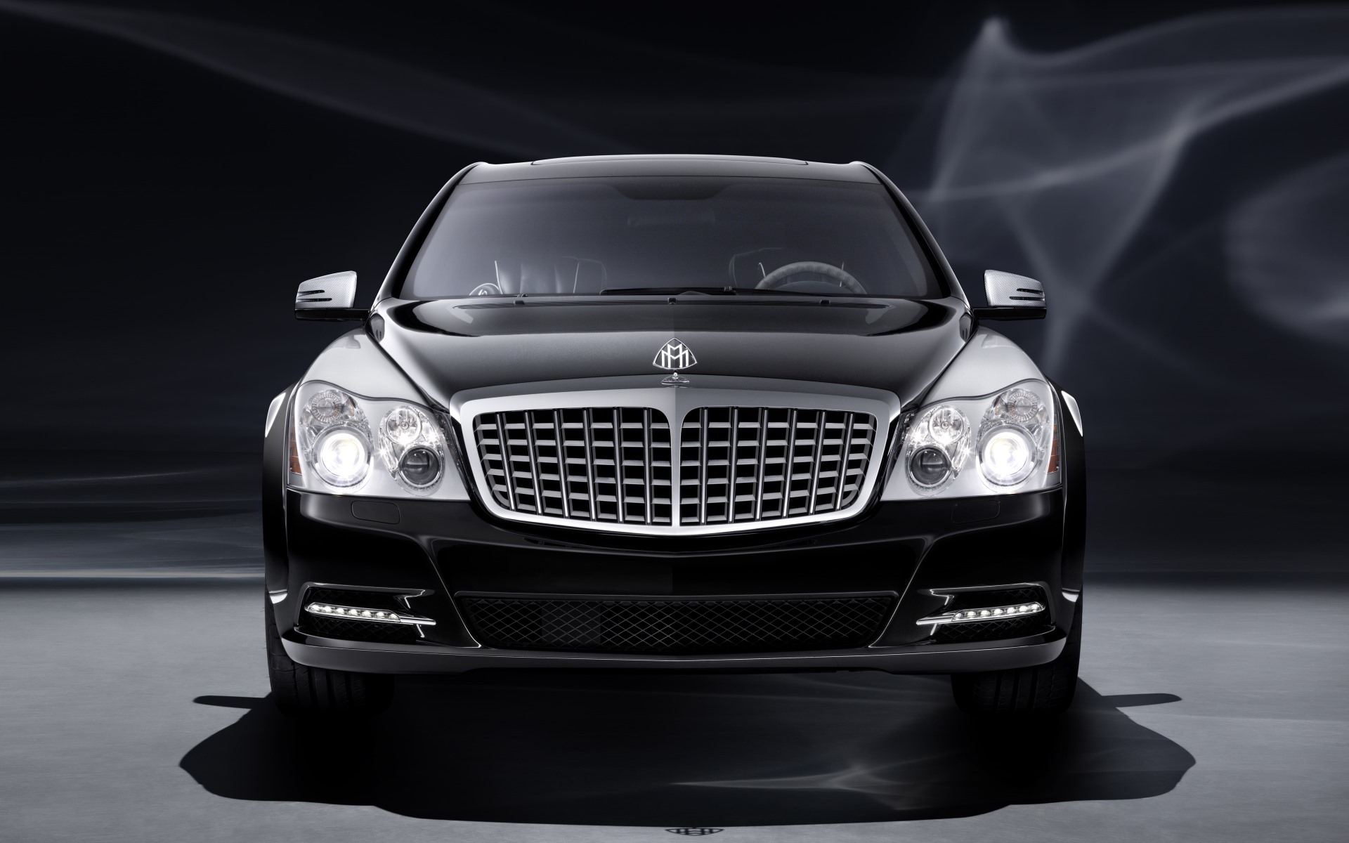 2011_Maybach_57S_Edition125_2