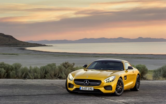 2014_amg-gt_40_solarbeam