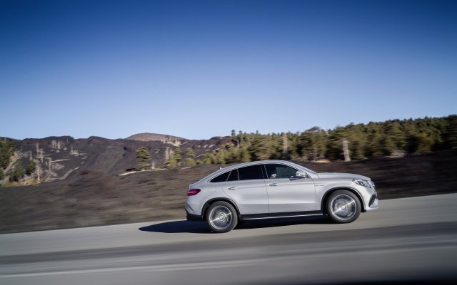 2015_gle-63-amg-coupe_3