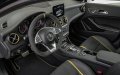 2017_amg_gla_45_yellow_night_edition_4_interieur