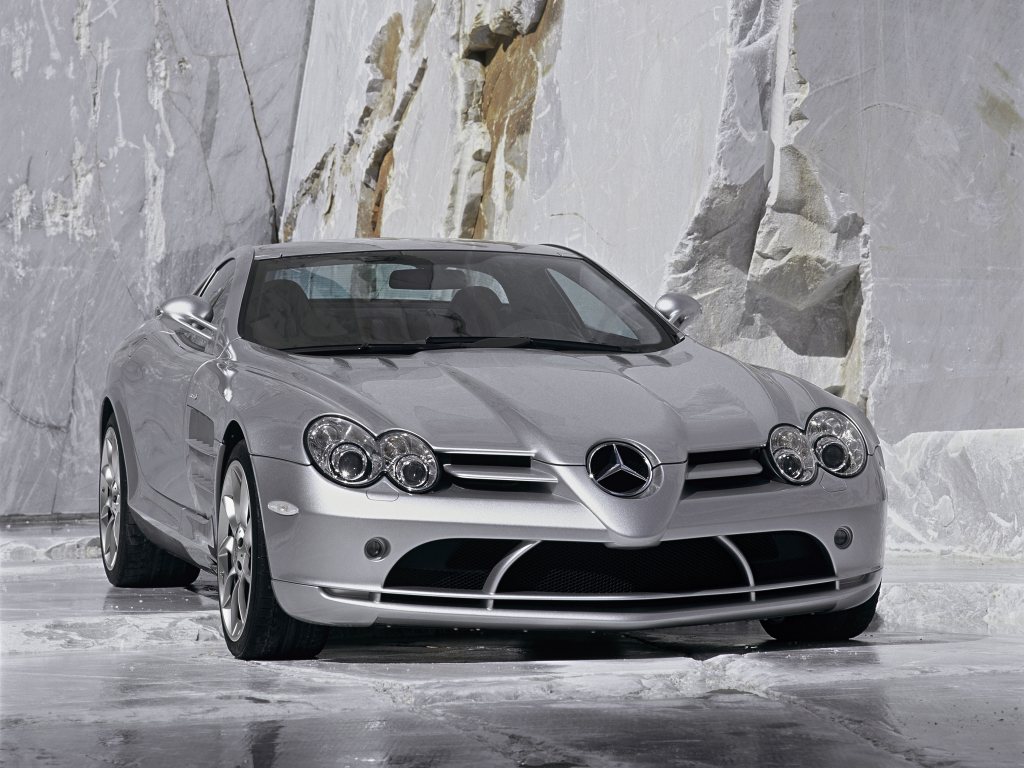 C199 McLaren SLR 03