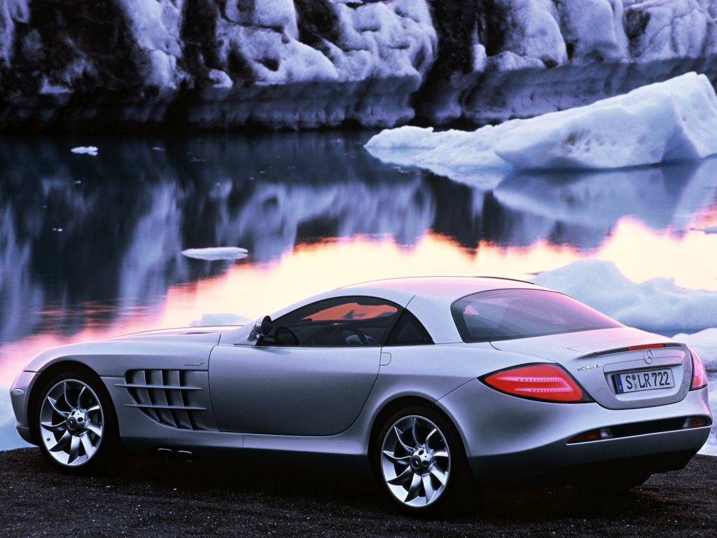 C199 McLaren SLR 16