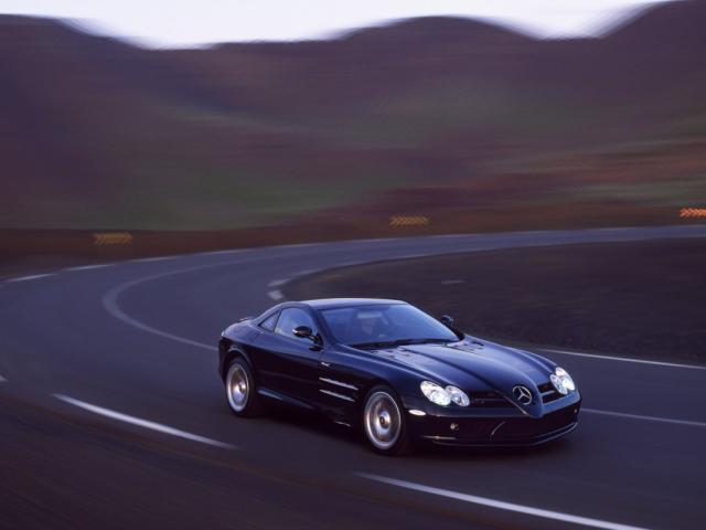 C199 McLaren SLR 35